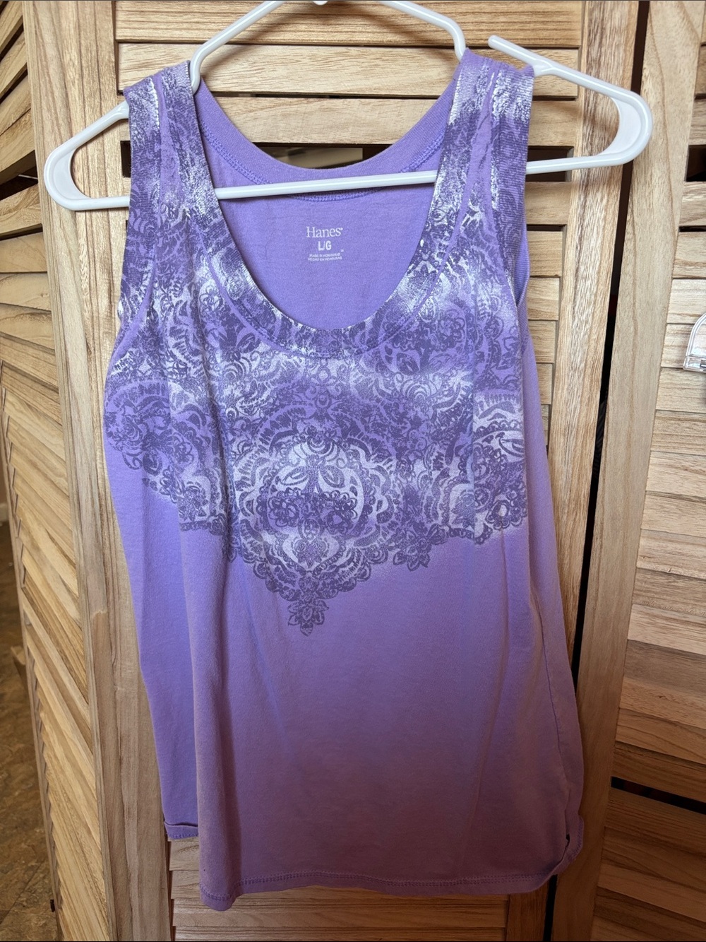 FINAL MARKDOWN Hanes Lavender Tank with  Lace-Print Large